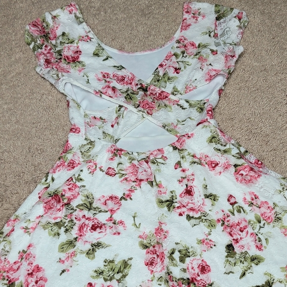 Lace Floral WetSeal Sun Dress - Picture 4 of 6